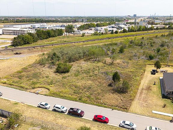 2nd image of 100 NW 121st St Lot 1