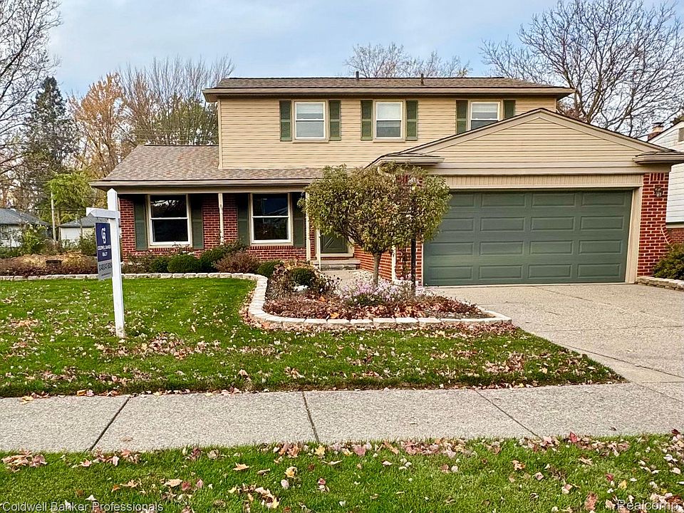 1st image of 40786 Crabtree Ln