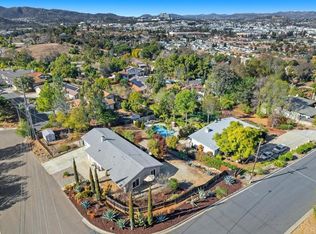 1626 Towell Ln, Escondido, CA 92029