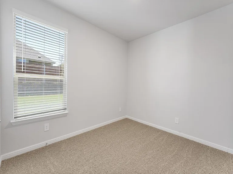 1219 Rockwater Dr — Photo 13