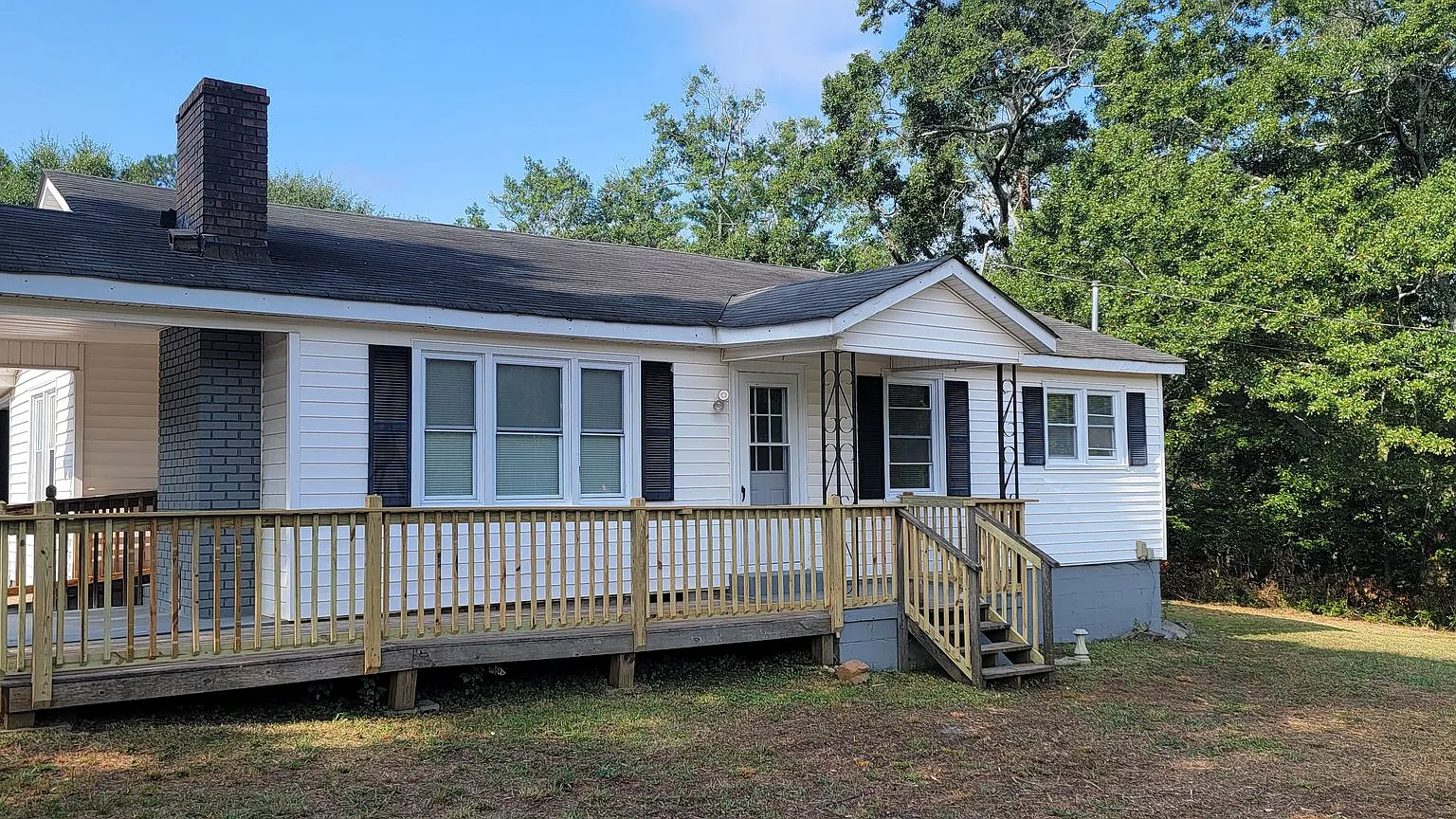 Affordable On Acerage-Remodeled Farmhouse! — Photo 1