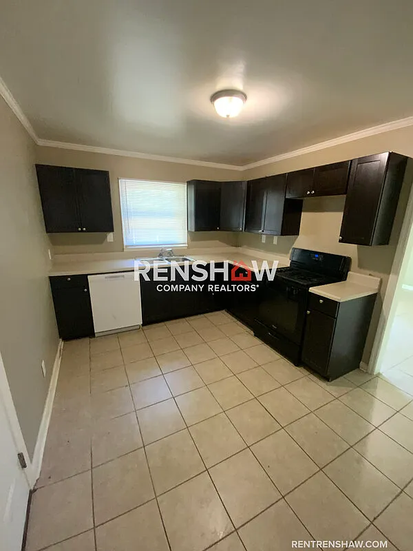 2 bed, 1.0 bath, 1086 sqft, $1,150 — Photo 2