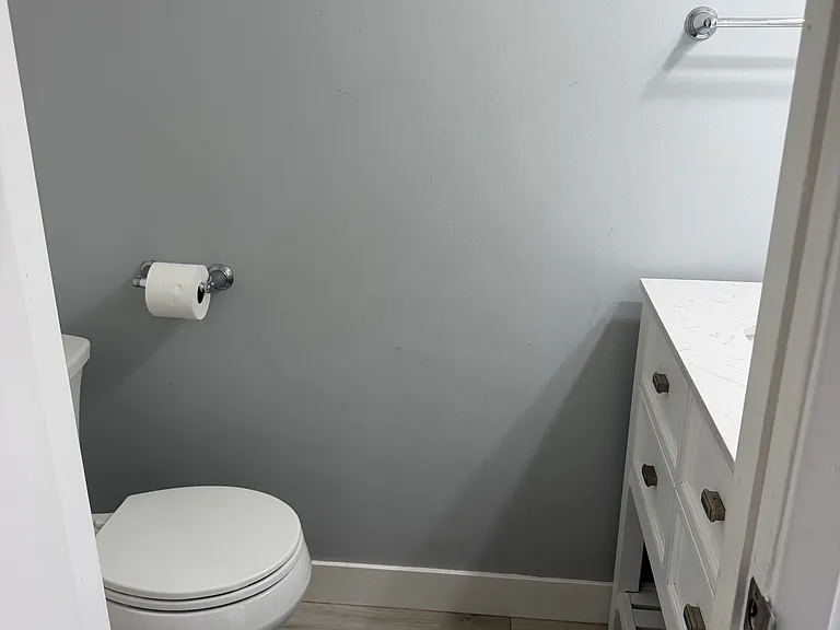446 Vista Roma — Photo 18