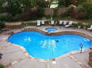 3260 Peace Ln, Suwanee, GA 30024