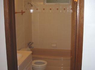 3967 Fremont Ave N APT 1, Seattle, WA 98103