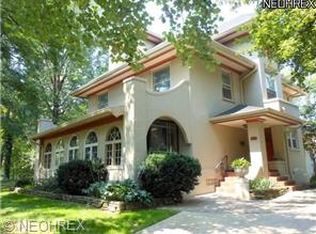 2351 N Park Blvd, Cleveland, OH