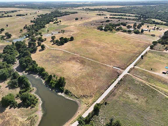 2nd image of County Road 1440