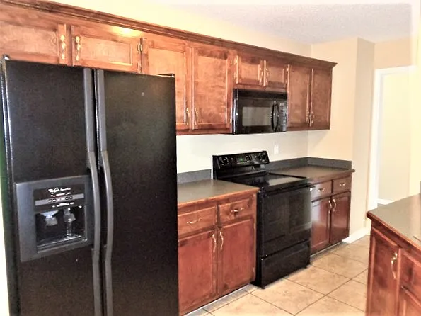 3988 Castle Bar — Photo 3