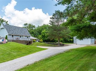 6612 Thackery Rd, Urbana, OH 43078