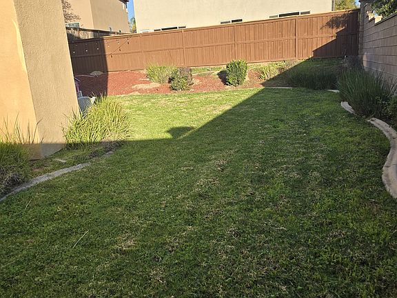 4th image of 38860 Cobblestone Cir