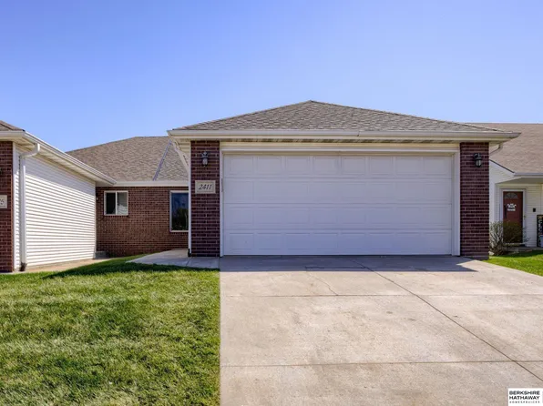 2411 Northline Ct, Lincoln, NE 68521