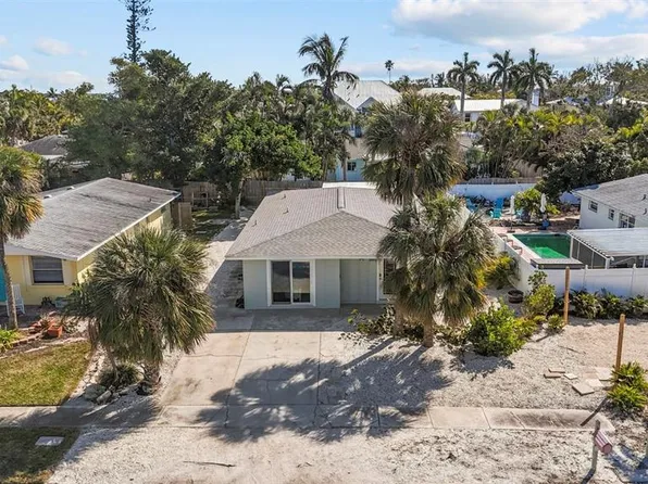 690 FOX STREET, LONGBOAT KEY, FL 34228