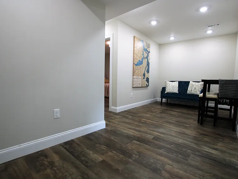 59 Strathmore Rd #1 — Photo 11
