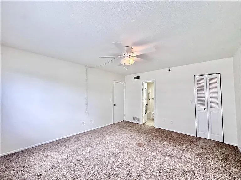 244 Saint Augustine Ave #304W — Photo 10