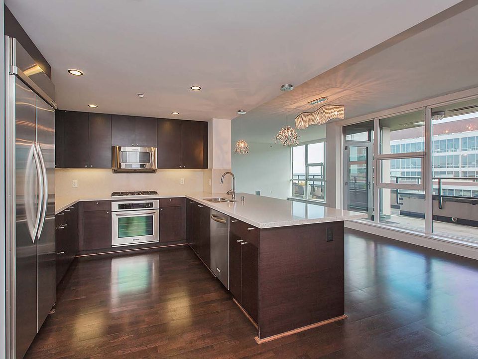 1st image of 330 Mission Bay Blvd #601