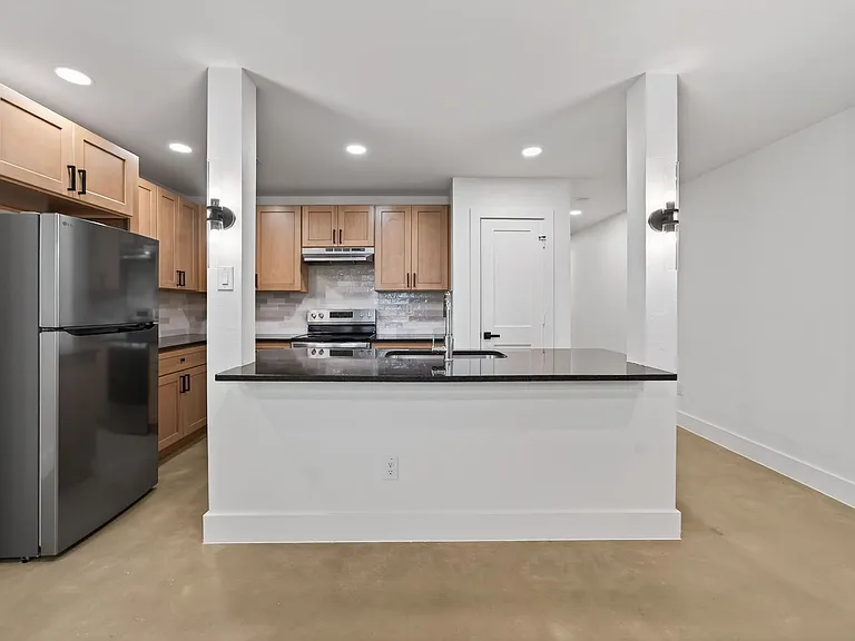 3206 Sayle St #B — Photo 9