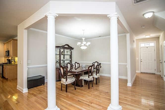 Elegant formal dining room
