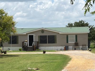 301 County Road 5716, Natalia, TX, 78059