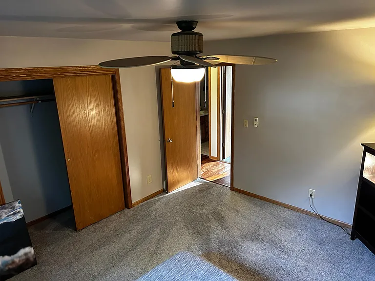 655 Grand Ct — Photo 7