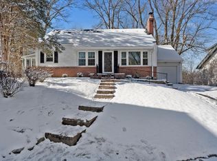 300 Dawson Ct, Saint Louis, MO