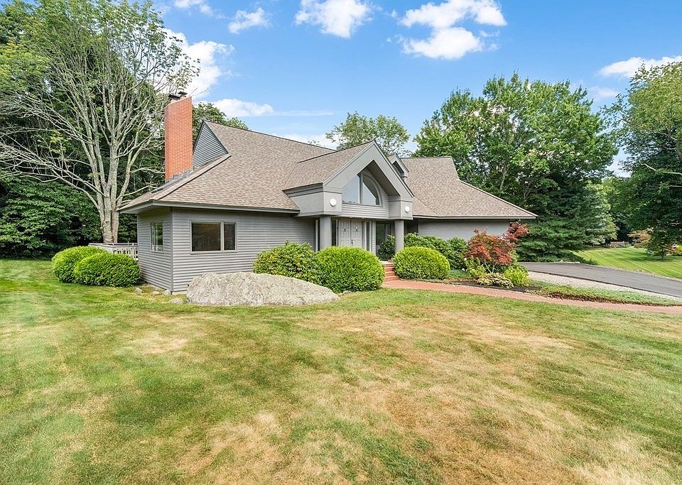 18 Le Ann Dr, Seekonk, MA 02771 MLS 73157301 Zillow