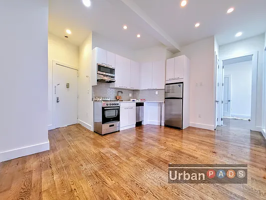 Rented by Urban Pads | media 11