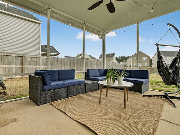 2nd image of 1513 Mandarin Ct