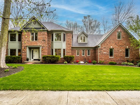 12613 Carrington Pl, Carmel, IN 46033