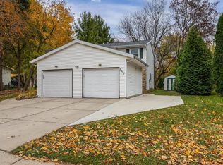 2207 Frisch Rd, Madison, WI 53711