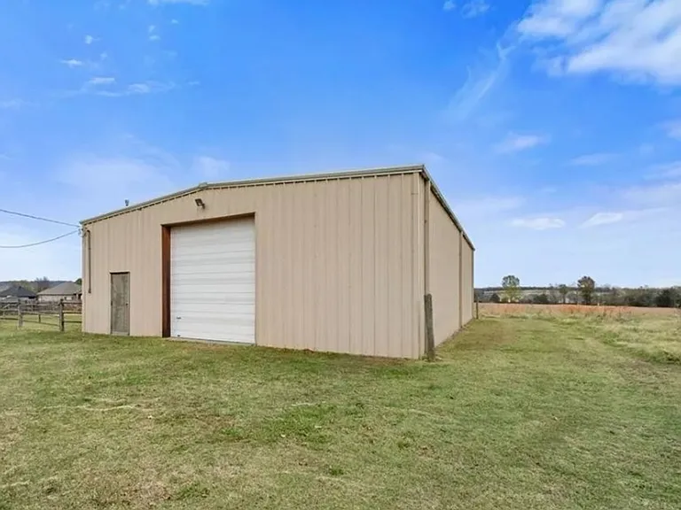 4657 Butterfield Coach Rd — Photo 8