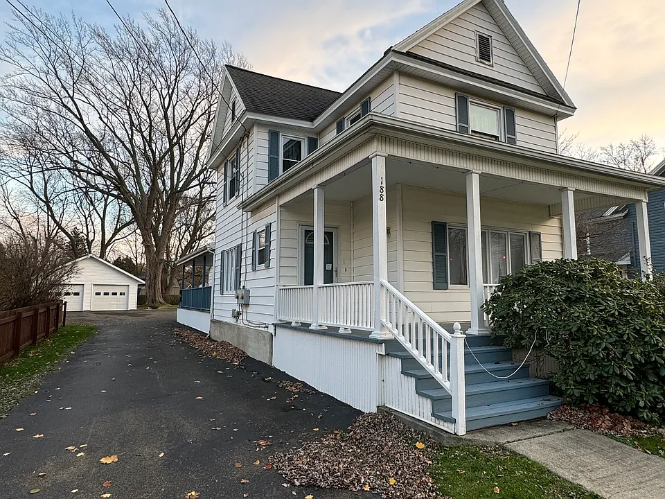 188 W Main St #2