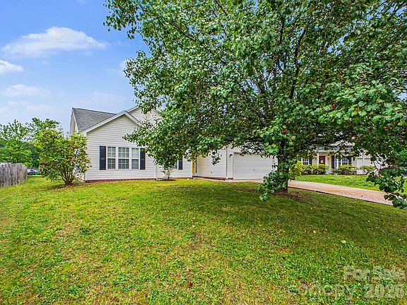 3rd image of 510 Ruxton Ct