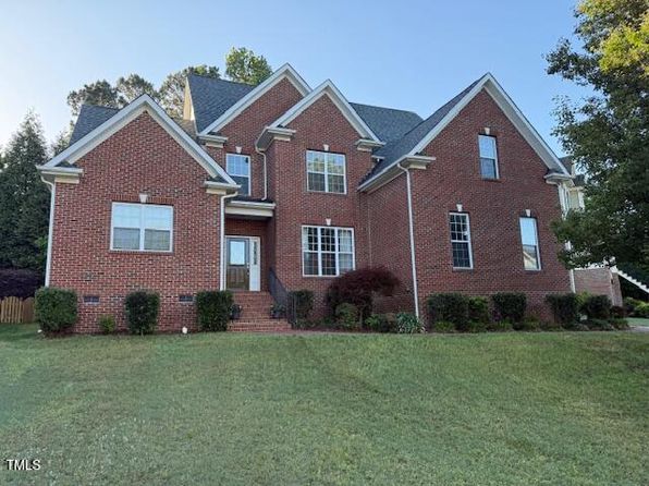1003 Red Sunset Dr, Apex, NC 27502