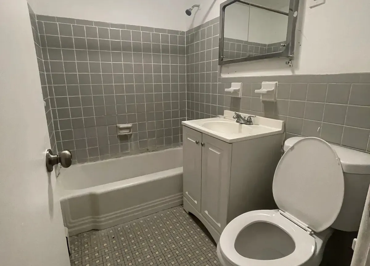 Building Photo - 185 Palisade Ave #9