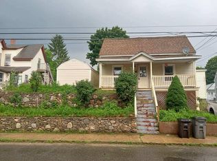 37 Baker St, Gardner, MA 01440