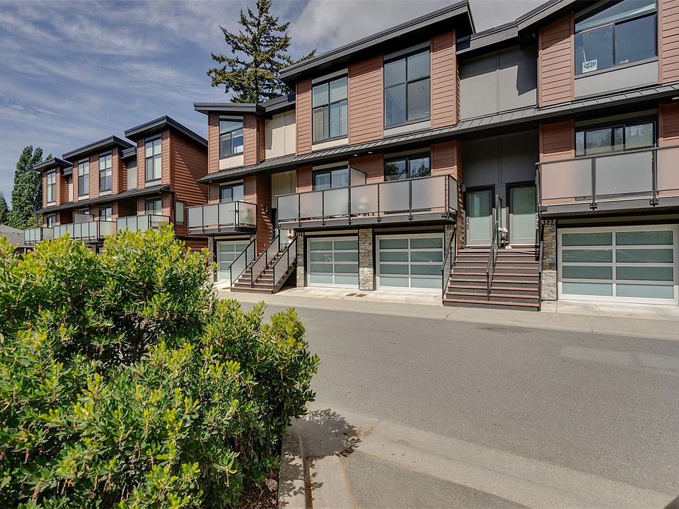 1st image of 300 Phelps Ave #115