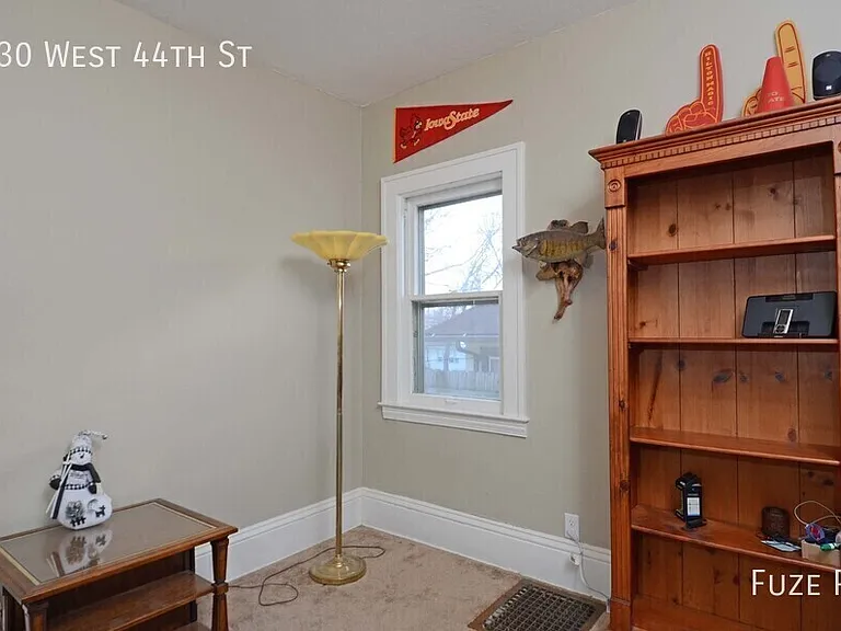 130 W 44th St — Photo 14
