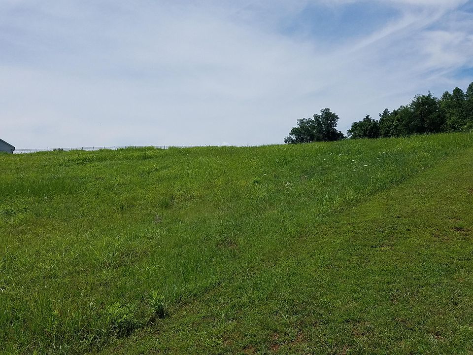 2nd image of 7 Lorne Ln Lot 7