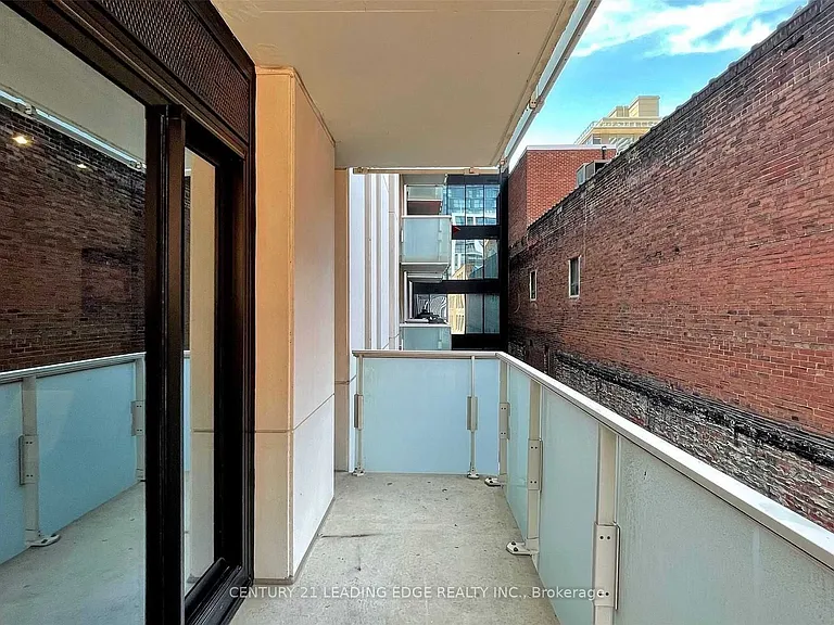 11 Charlotte St #308 — Photo 26
