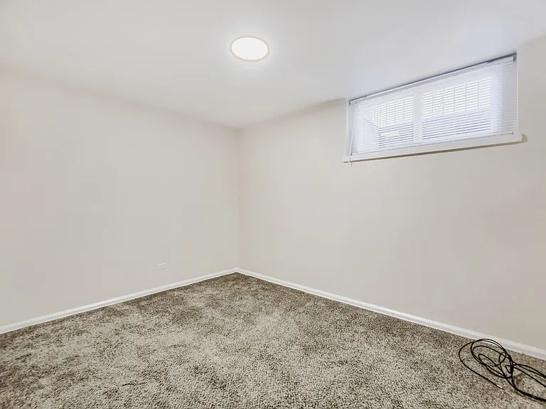 2505 S University Blvd — Photo 13