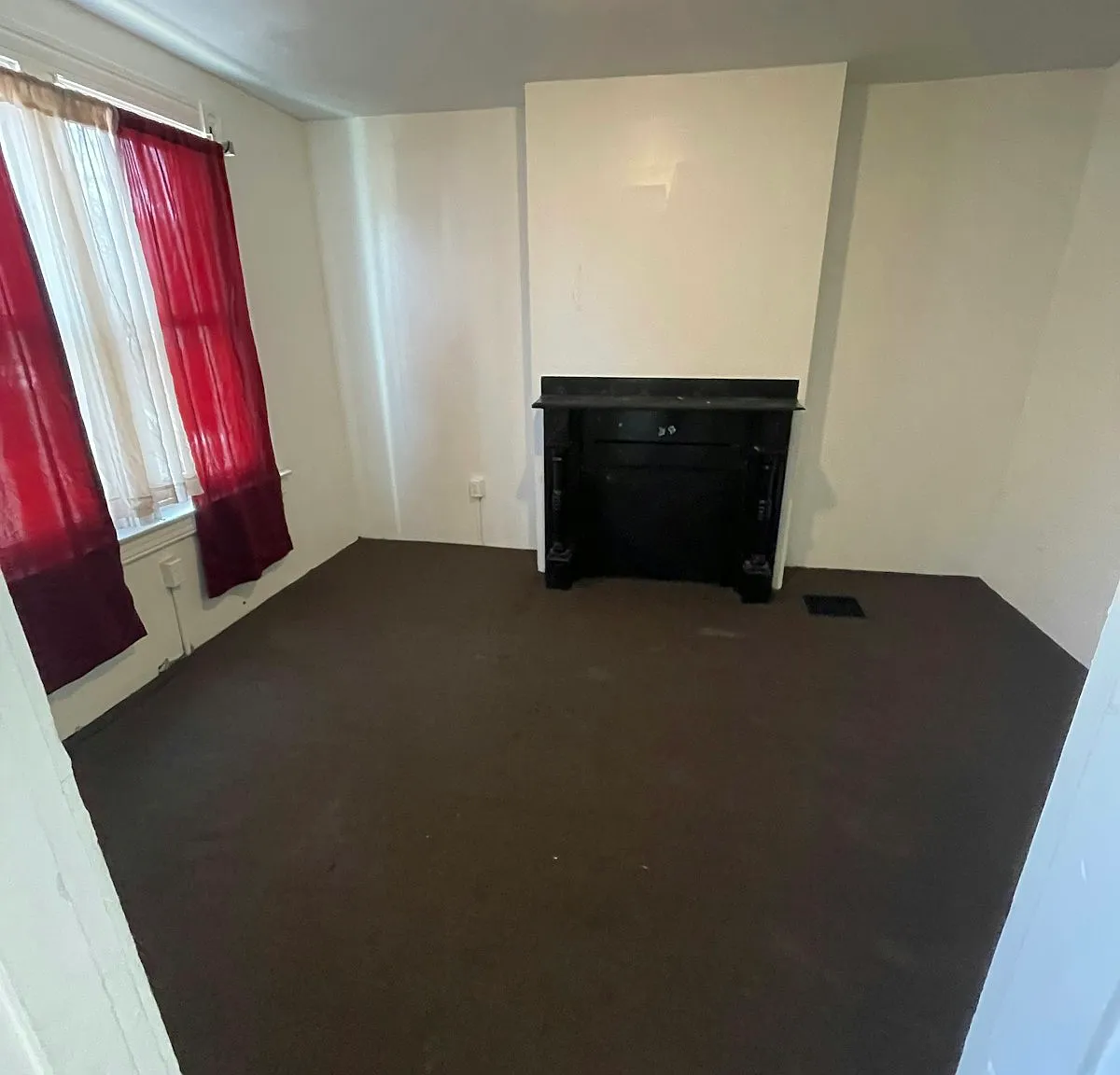 7 Plough Street — Photo 2