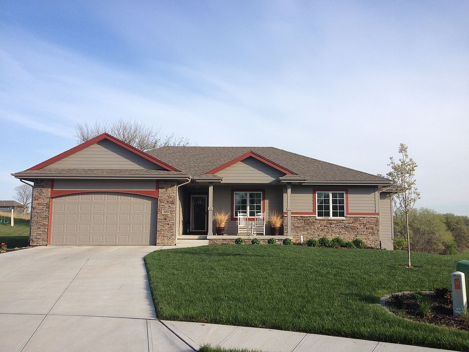 1st image of 8804 S 15th Cir