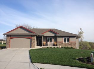 8804 S 15th Cir, Bellevue, NE 68147
