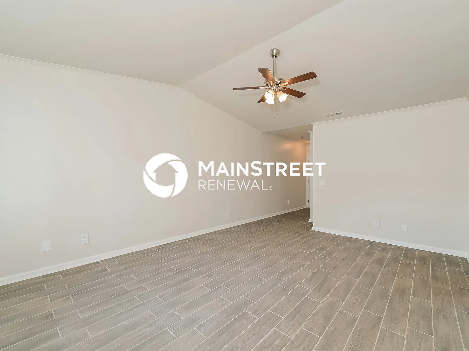 10520 Lone Star Way — Photo 3