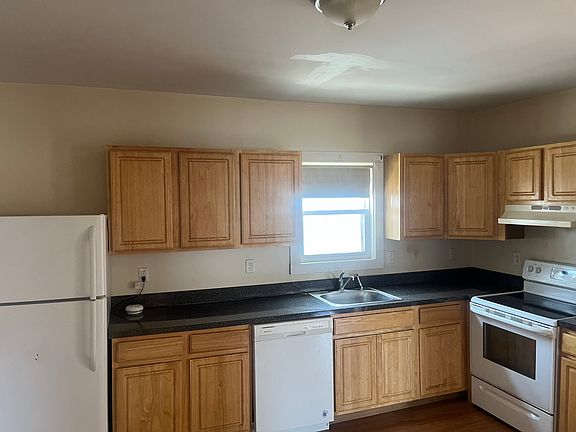 5th image of 11 Floral St Floor 2