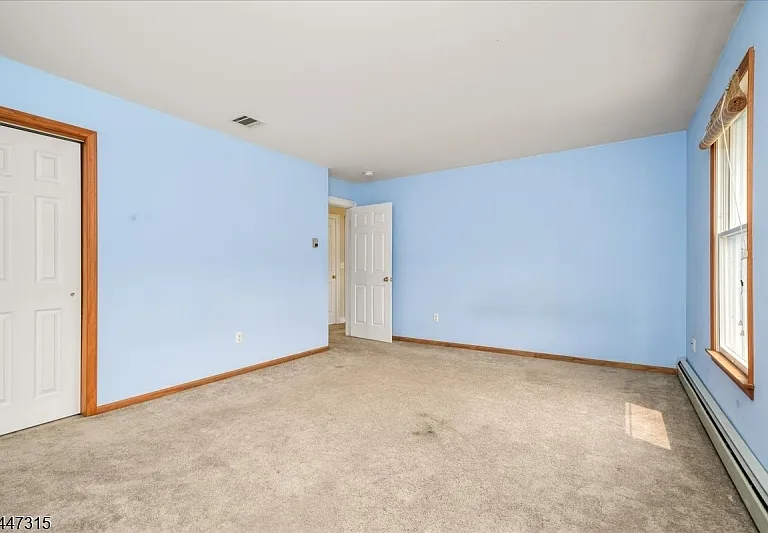 9 Carriage Ln — Photo 34