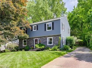 560 Tamiami Trl, Akron, OH 44303