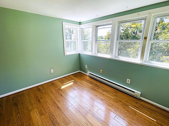 4th image of 6414 Germantown Ave APT 3