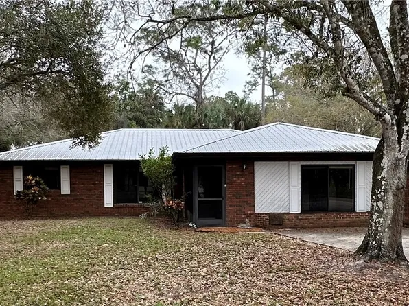 1021 Wood Dr, Labelle, FL 33935