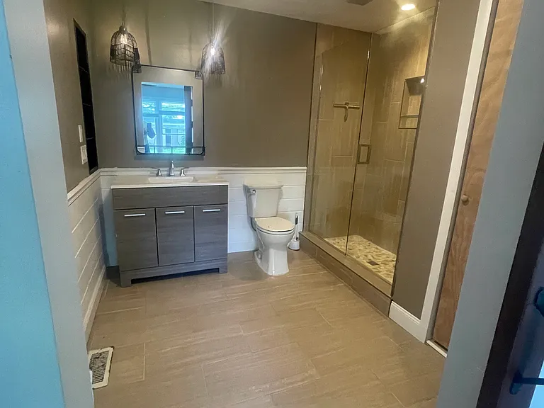 1036 Northlawn Dr — Photo 9
